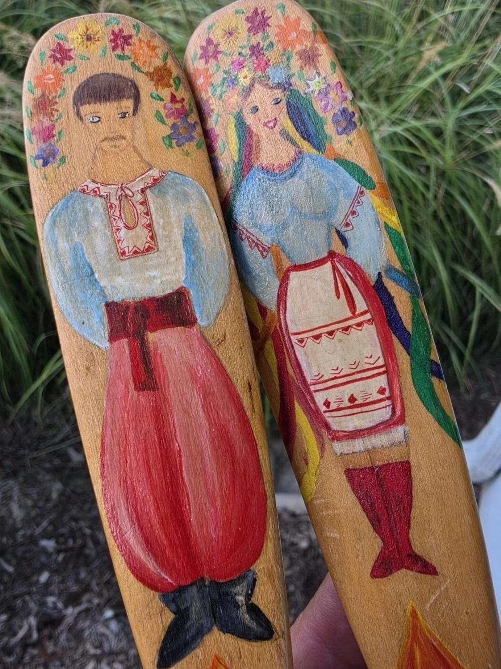 Ukrainian Folk Art Signed Pair Of Hand Painted Wooden Spoons Couple Wall Decor